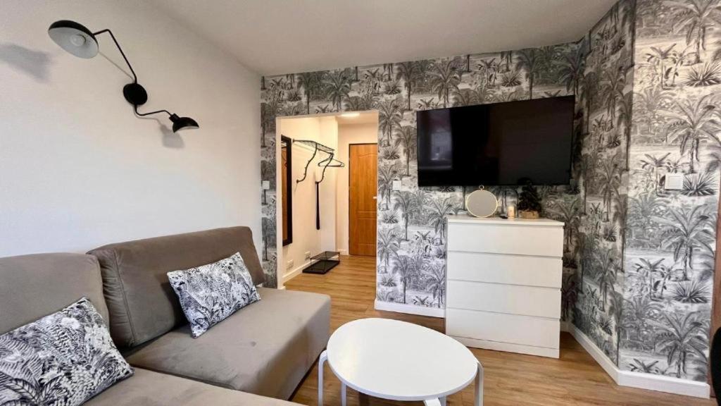 Apartamenty Izerskie Gorska 8 - Blisko Park I Dom Zdrojowy Oraz Wyjscie Na Sky Walk Świeradów-Zdrój エクステリア 写真