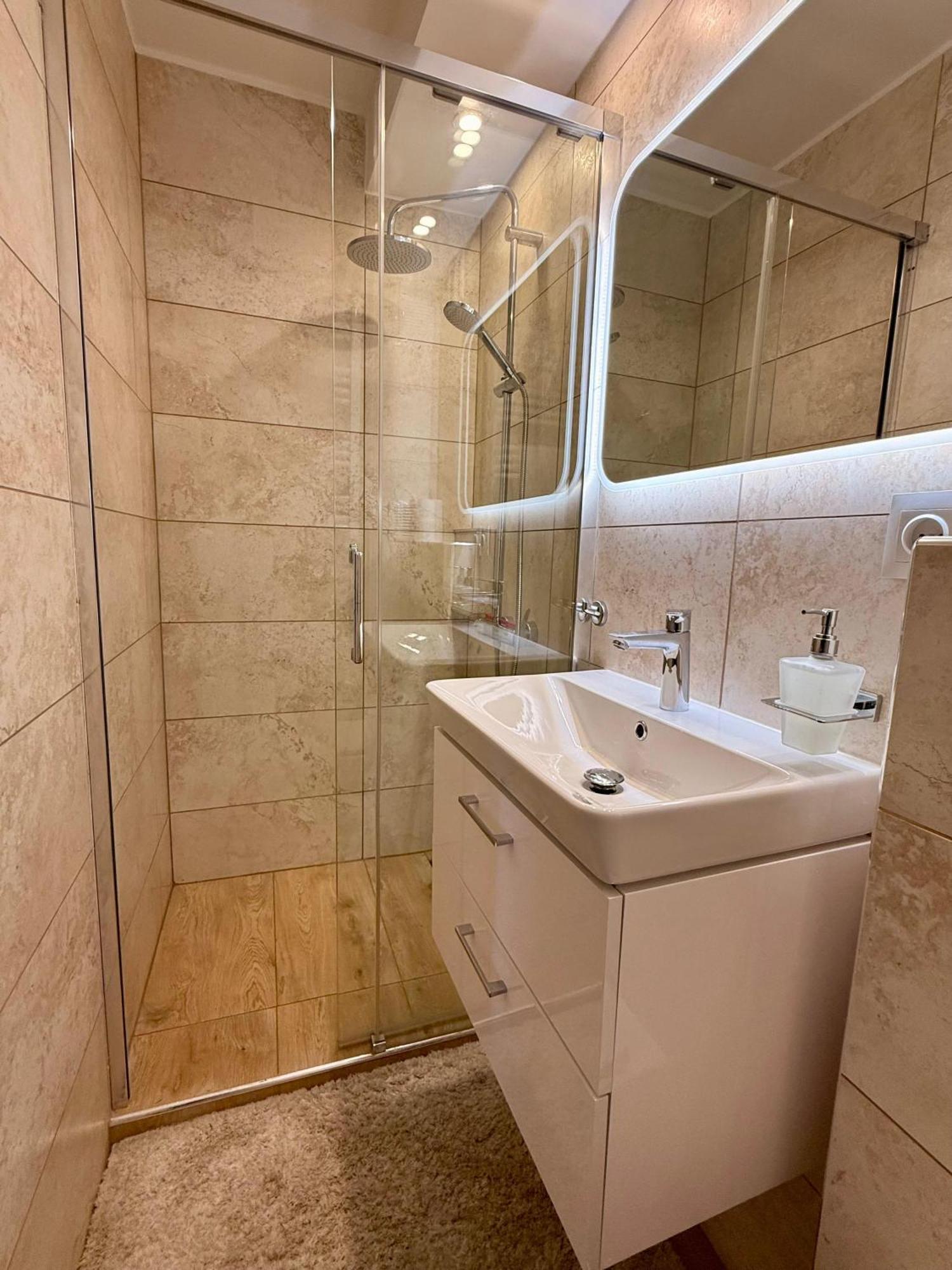 Apartamenty Izerskie Gorska 8 - Blisko Park I Dom Zdrojowy Oraz Wyjscie Na Sky Walk Świeradów-Zdrój エクステリア 写真