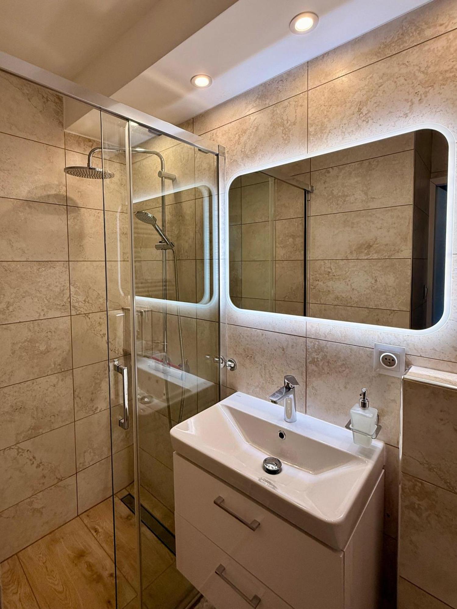 Apartamenty Izerskie Gorska 8 - Blisko Park I Dom Zdrojowy Oraz Wyjscie Na Sky Walk Świeradów-Zdrój エクステリア 写真